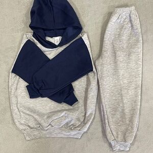 Kids Sweatshirt & Sweatpants Matching Set Size Large